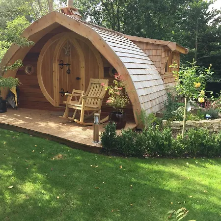 West Tyning 3*