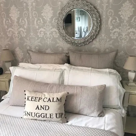 Bed & Breakfast West Tyning